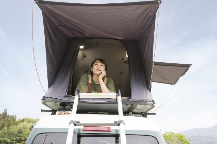 キャンピングカーはバンコンがおすすめ！普段使いできる人気モデルを紹介