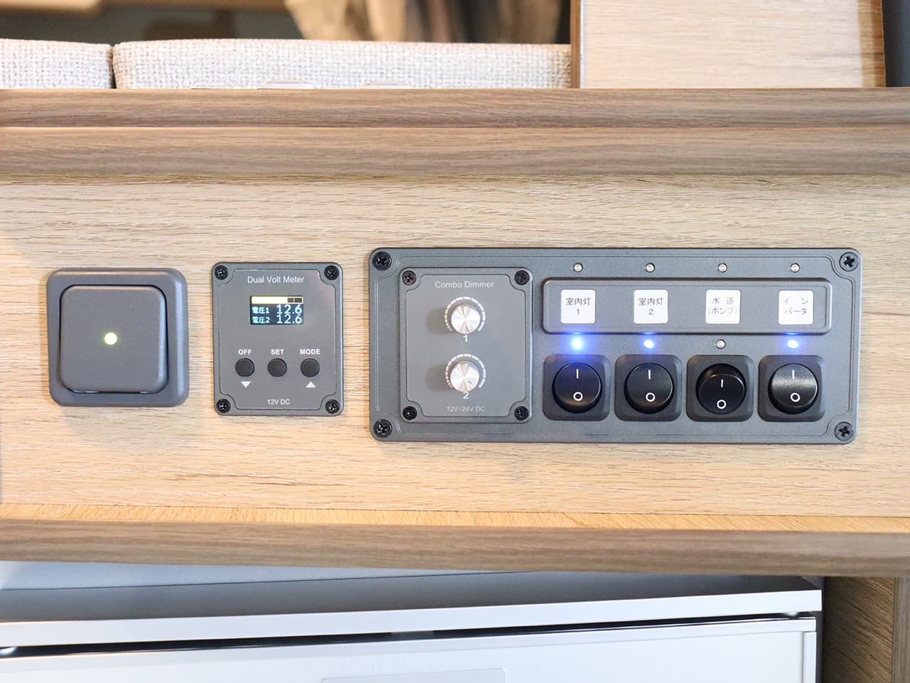 千歳レンタルステーション(北海道)取り扱いレンタルキャンピングカー フォックス Liberta 画像