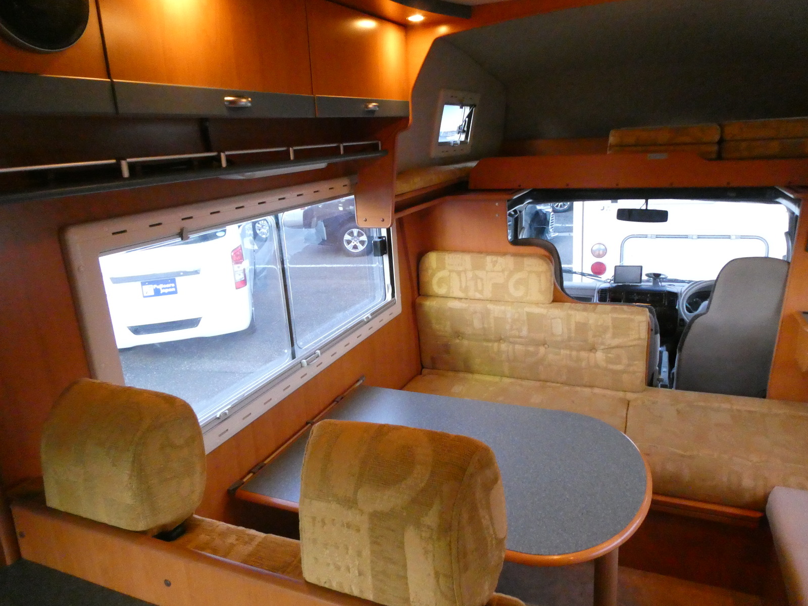 キャンピングカー キャブコン ﾊﾞﾝﾃｯｸ ｼﾞﾙ FF ｶﾞｽ温水ﾎﾞｲﾗｰ