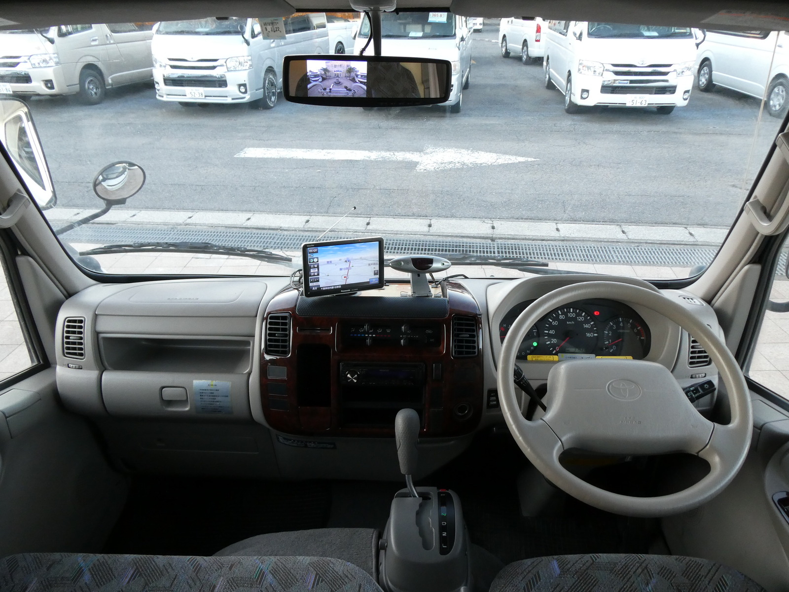 キャンピングカー キャブコン ﾊﾞﾝﾃｯｸ ｼﾞﾙ FF ｶﾞｽ温水ﾎﾞｲﾗｰ