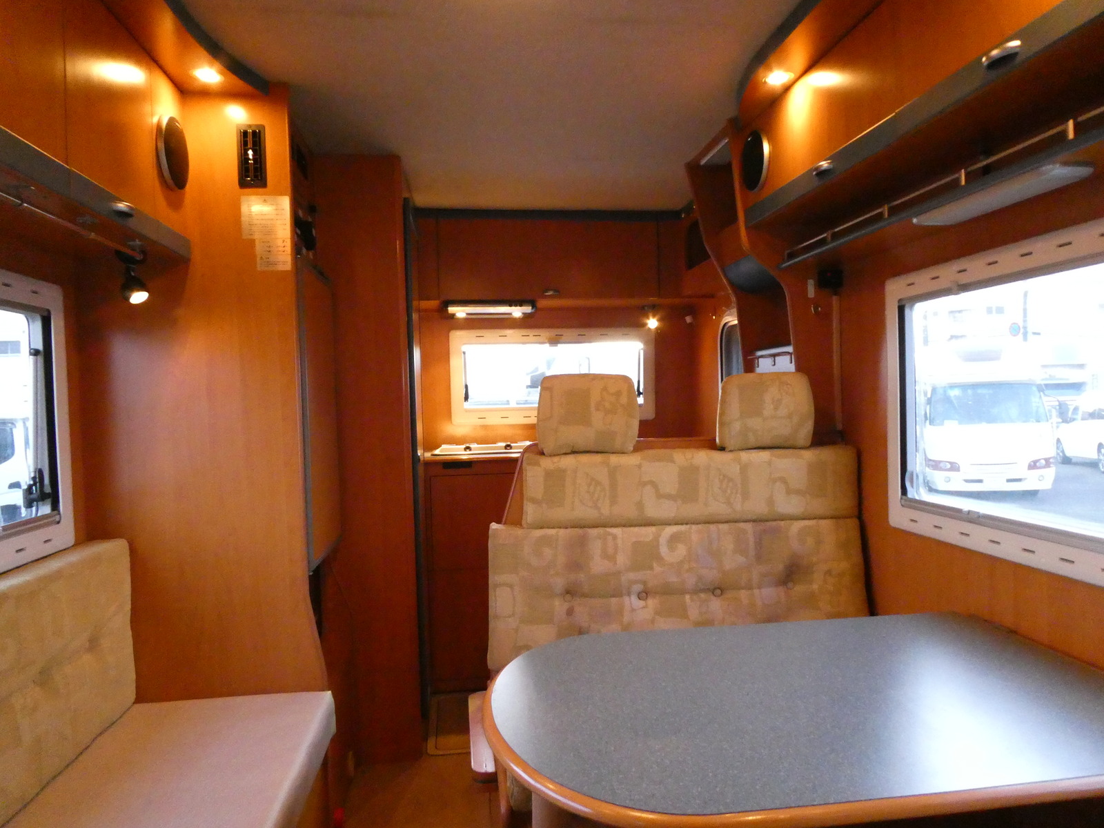 キャンピングカー キャブコン ﾊﾞﾝﾃｯｸ ｼﾞﾙ FF ｶﾞｽ温水ﾎﾞｲﾗｰ