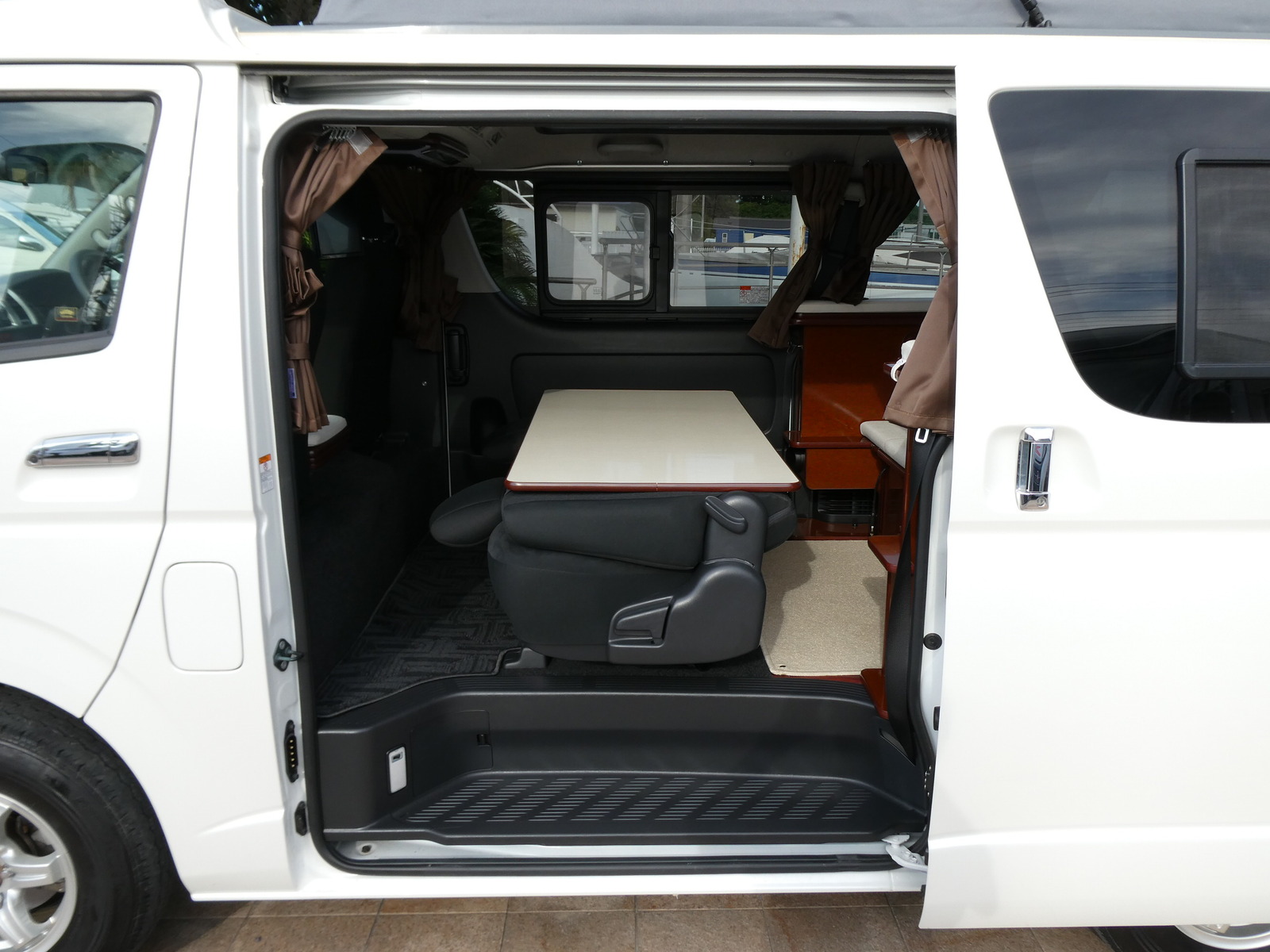 キャンピングカー バンコン FOCS ｴｽﾊﾟｼｵ+UP　ﾎﾟｯﾌﾟｱｯﾌﾟ　8ﾅﾝﾊﾞｰ登録車