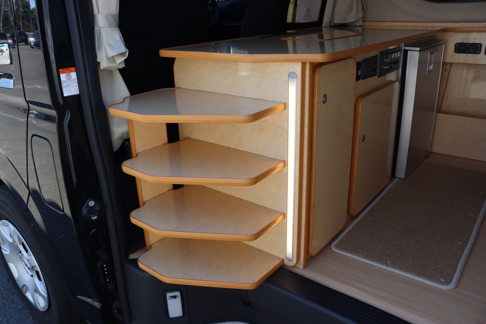 キャンピングカー バンコン ﾊｲｴｰｽ FOCS DSｺﾝﾊﾟｸﾄ