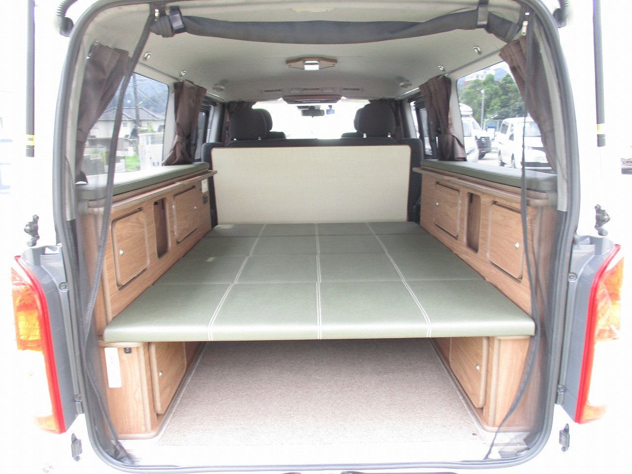 キャンピングカー バンコン ﾊｲｴｰｽ FOCS ｴｽﾊﾟｼｵes 1ｵｰﾅｰ