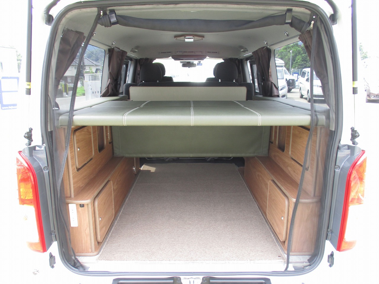 キャンピングカー バンコン ﾊｲｴｰｽ FOCS ｴｽﾊﾟｼｵes 1ｵｰﾅｰ