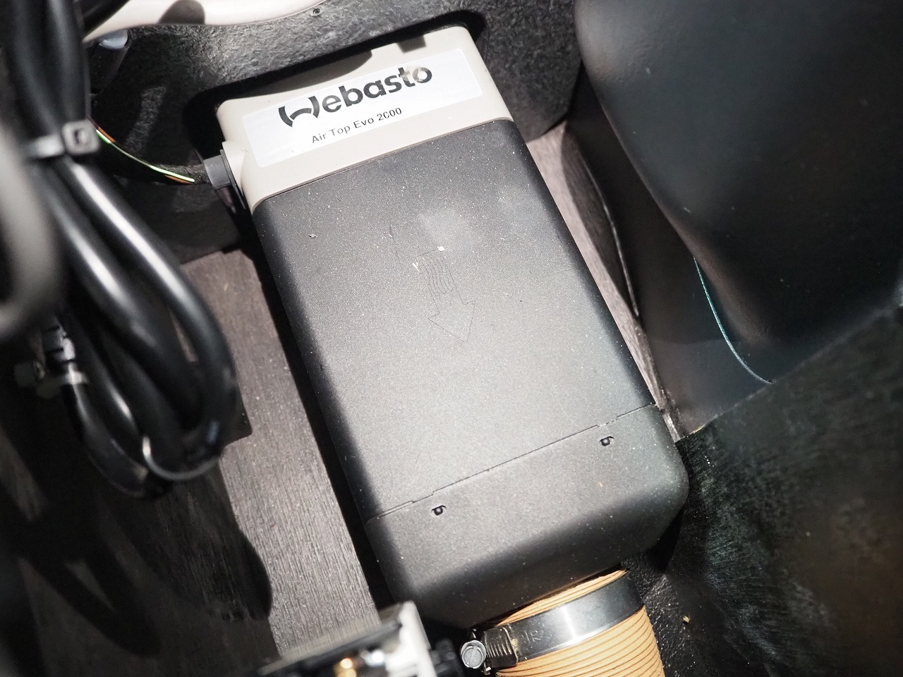 キャンピングカー バンコン ﾊｲｴｰｽﾆｰｽﾞBOXﾍﾞｯﾄﾞｷｯﾄ4WD　FFﾋｰﾀｰ