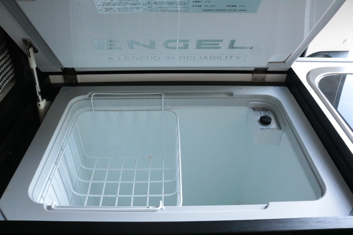 キャンピングカー バンコン ﾊｲｴｰｽ ﾄｲﾌｧｸﾄﾘｰ ﾊﾞｰﾃﾞﾝｱﾙﾀﾓｰﾀﾞ　