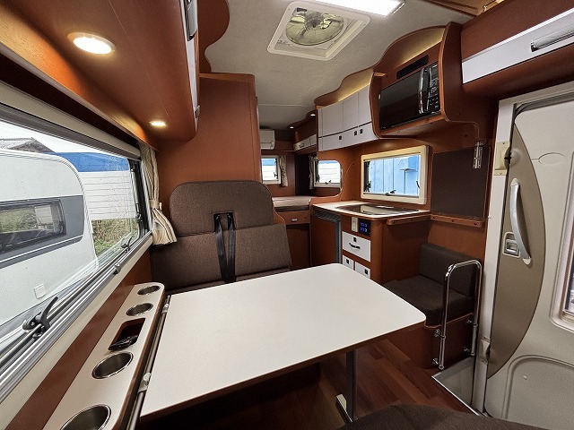 キャンピングカー キャブコン ｶﾑﾛｰﾄﾞ ﾅｯﾂRV ｸﾚｱ5.3Xｴﾎﾞﾘｭｰｼｮﾝ