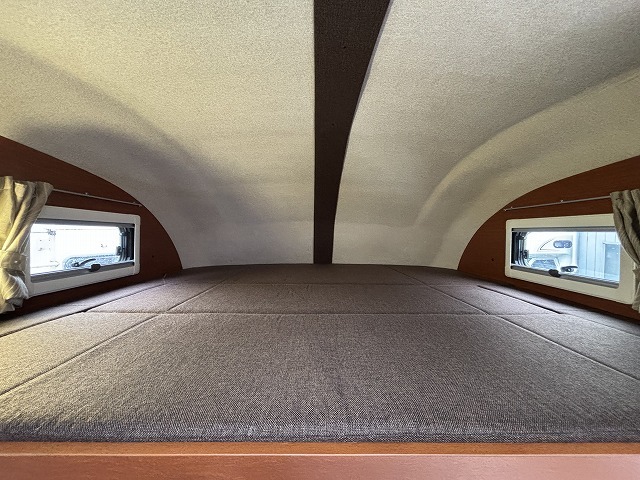 キャンピングカー キャブコン ｶﾑﾛｰﾄﾞ ﾅｯﾂRV ｸﾚｱ5.3Xｴﾎﾞﾘｭｰｼｮﾝ