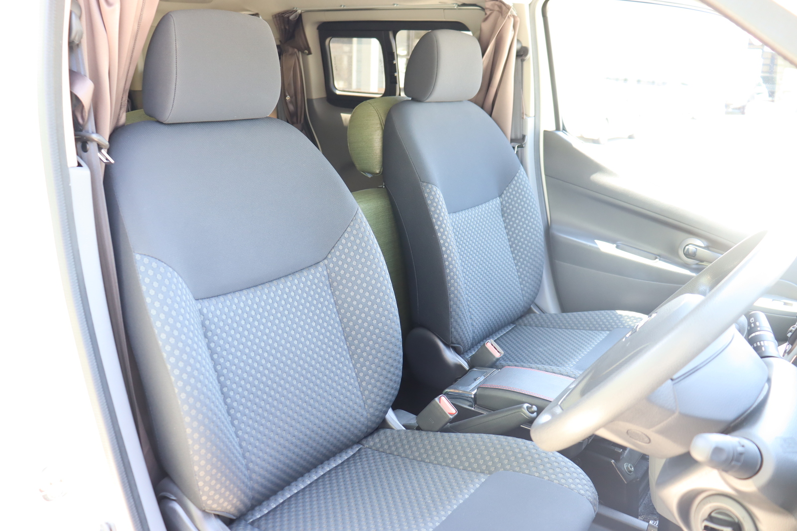 キャンピングカー バンコン NV200ﾊﾞﾈｯﾄ FOCS ﾙｿ