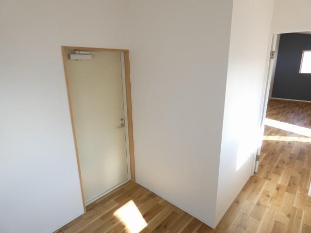 キャンピングカー トレーラー ﾄﾚｰﾗｰﾊｳｽ  移動販売 事務室 店舗 住居 別荘