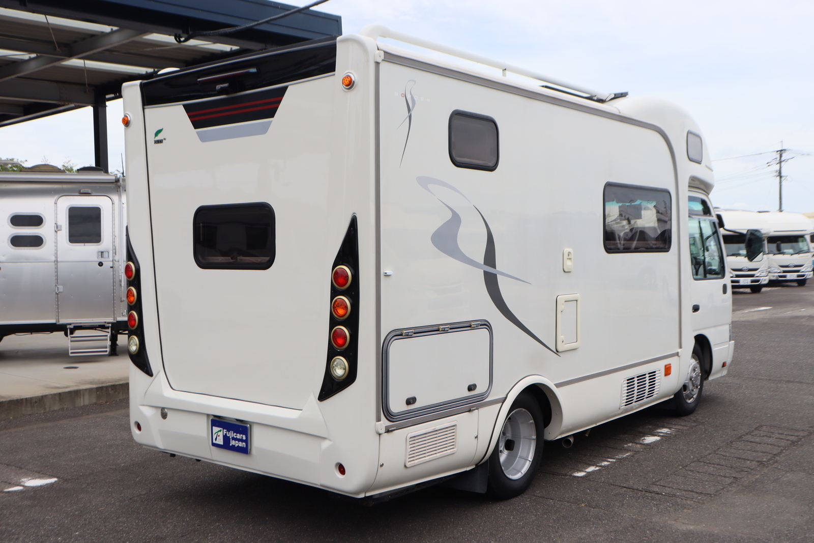 キャンピングカー バスコン ｺｰｽﾀｰ ﾅｯﾂRV ﾎﾞｰﾀﾞｰﾊﾞﾝｸｽ ﾀｲﾌﾟG
