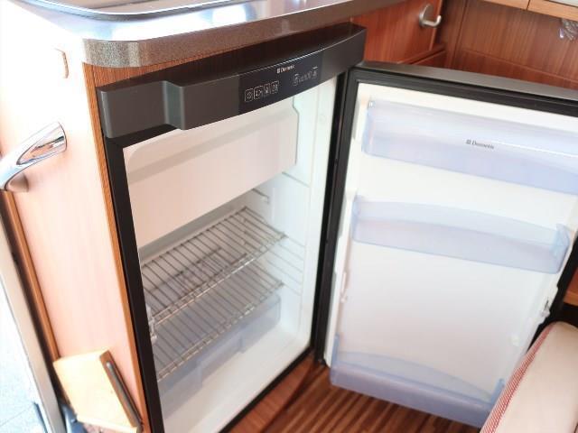 キャンピングカー キャブコン ﾃﾞｭｶﾄ ｱﾄﾞﾘｱ ｺﾝﾊﾟｸﾄSP 発電機 AC