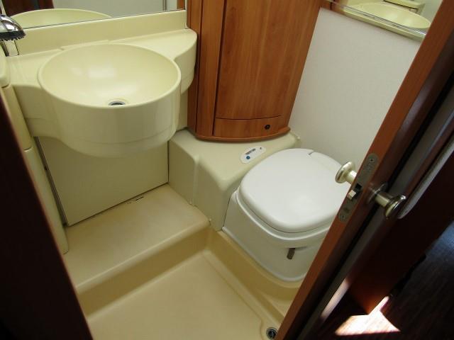 キャンピングカー バスコン ﾄﾗﾝｼﾞｯﾄ ﾊｲﾏｰ ｴｸｼｽi512 MT車