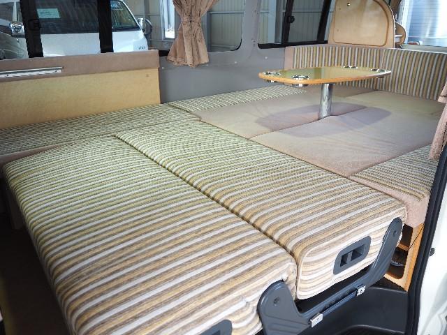 キャンピングカー バンコン ﾊｲｴｰｽ ﾉｰｽﾗｲﾌ ﾄﾗﾍﾞﾙｽﾀｰ