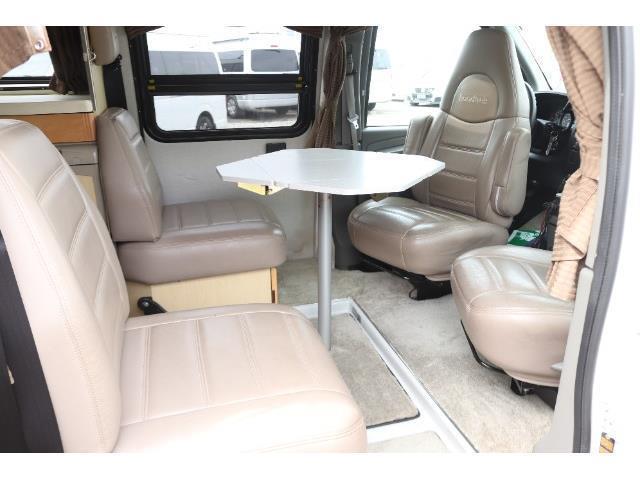 キャンピングカー バンコン ｴｸｽﾌﾟﾚｽ ﾛｰﾄﾞﾄﾚｯｸ190ﾊﾞｰｻﾀｲﾙ