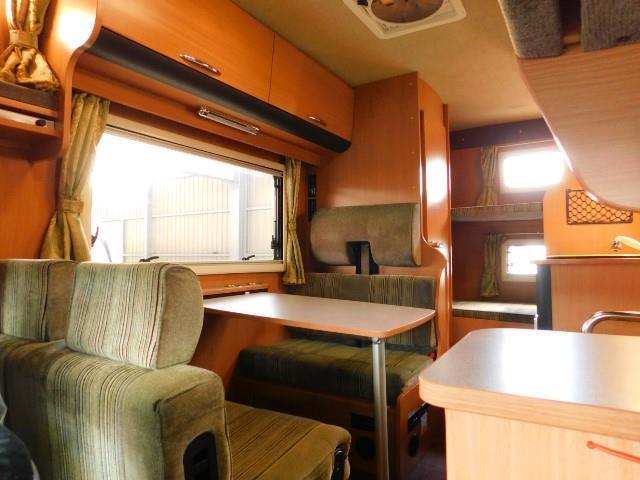 キャンピングカー キャブコン ｶﾑﾛｰﾄﾞ ﾅｯﾂRV ｸﾚｿﾝﾎﾞﾔｰｼﾞｭW