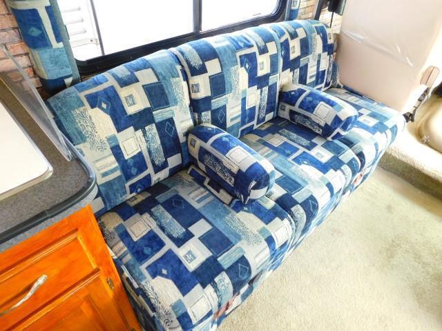 キャンピングカー バスコン ﾌｫｰﾄﾞF53 ｺｰﾁﾒﾝ ﾐﾗﾀﾞMH300QB