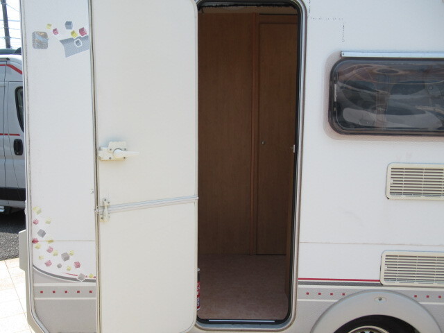 キャンピングカー トレーラー ﾄﾘｶﾞﾉ ｽﾀｰﾚｯﾄ370CE ※名変書類無し