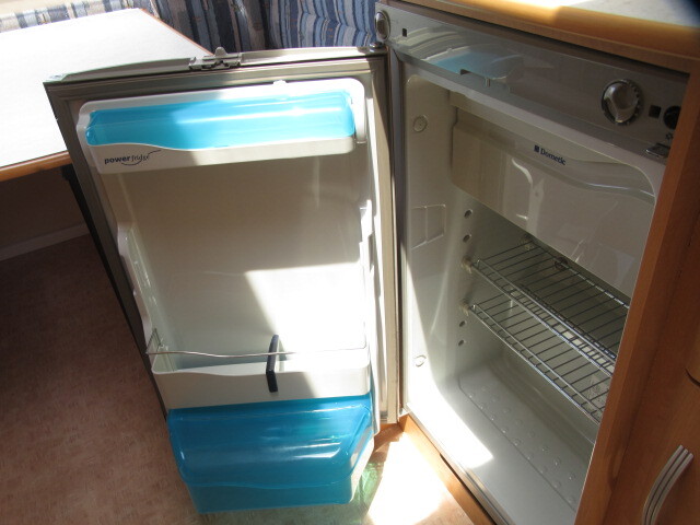 キャンピングカー トレーラー ﾄﾘｶﾞﾉ ｽﾀｰﾚｯﾄ370CE ※名変書類無し