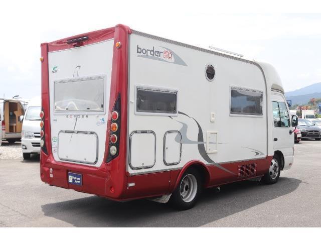 キャンピングカー バスコン ﾘｴｯｾⅡ ﾅｯﾂRV ﾎﾞｰﾀﾞｰ ﾙｰﾌｴｱｺﾝ 発電機