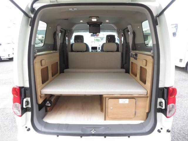 キャンピングカー バンコン NV200ﾊﾞﾈｯﾄ FOCS Luz ﾙｿ  登録済未使用