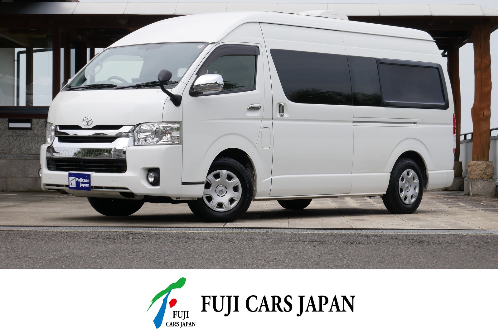 キャンピングカー バンコン ハイエース RVトラスト ジョイン 後席モニター