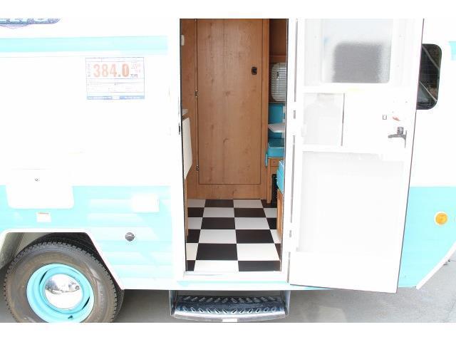 キャンピングカー トレーラー ﾘﾊﾞｰｻｲﾄﾞRV ﾚﾄﾛ166 要牽引免許