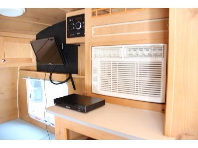 キャンピングカー トレーラー ﾘﾊﾞｰｻｲﾄﾞRV ﾚﾄﾛ166 要牽引免許