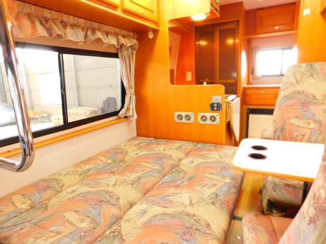 キャンピングカー キャブコン ｷｬﾝﾀｰ ｷｬﾝﾋﾟﾝｸﾞｶｰ広島 ﾄﾗﾍﾞﾗｰｱｽｸ