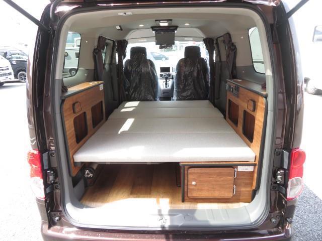 キャンピングカー バンコン NV200ﾊﾞﾈｯﾄ FOCS Luz(ﾙｿ) 新車即納車