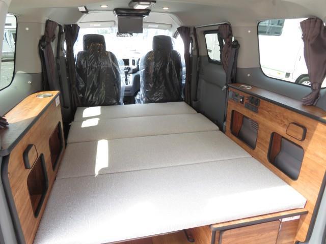 キャンピングカー バンコン NV200ﾊﾞﾈｯﾄ FOCS Luz(ﾙｿ) 新車即納車