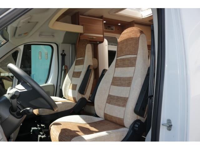 キャンピングカー キャブコン ﾃﾞｭｶﾄ ﾊﾞｰｽﾄﾅｰ ﾄﾗﾍﾞﾙﾊﾞﾝ ﾙｰﾌｴｱｺﾝ
