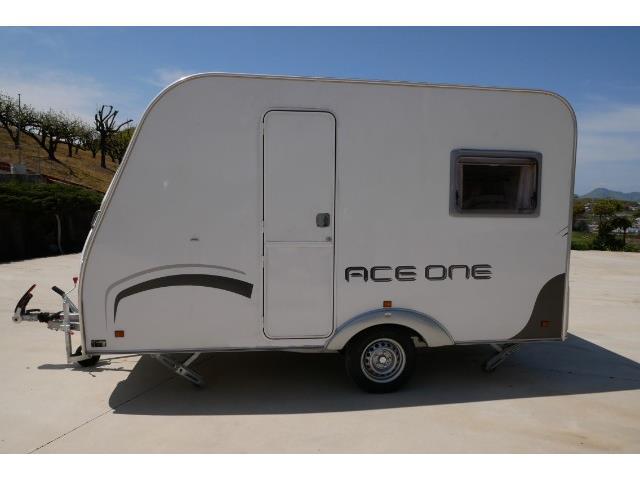 キャンピングカー トレーラー  ｴｰｽﾜﾝ330ﾙｰﾑ 家庭用AC　登録済み未使用車