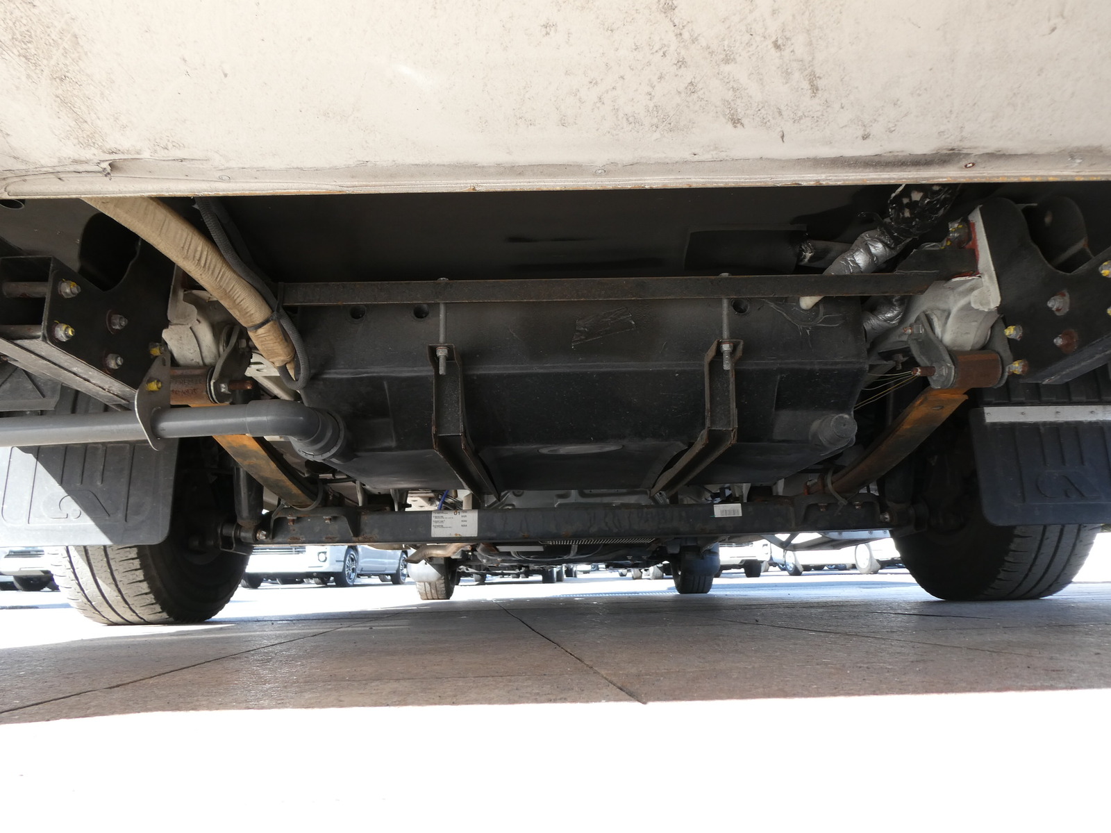 キャンピングカー キャブコン ｻﾝﾘﾋﾞﾝｸﾞ S70SP　6速AT　家庭用ｴｱｺﾝ