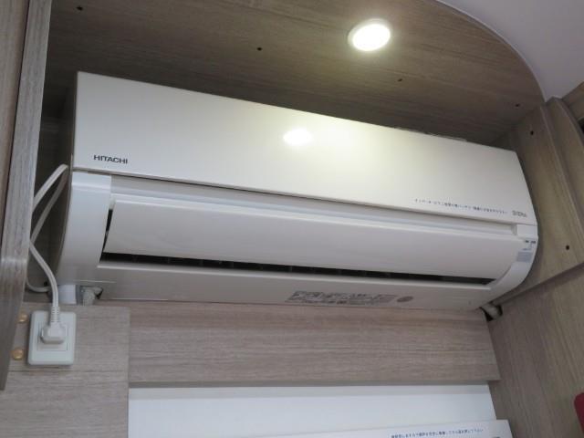 キャンピングカー キャブコン ｶﾑﾛｰﾄﾞ東和ｳﾞｫｰﾝR2B  EXC 4WD家庭用AC