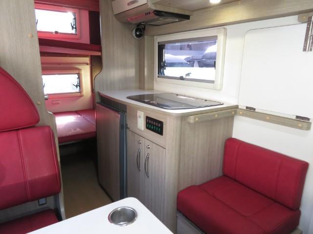 キャンピングカー キャブコン ｶﾑﾛｰﾄﾞ東和ｳﾞｫｰﾝR2B  EXC 4WD家庭用AC