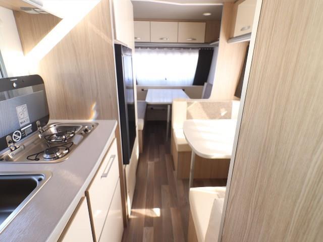 キャンピングカー トレーラー ｴｰｽｷｬﾗﾊﾞﾝ ｴｰｽﾜﾝ510CDL展示車 要牽引免許