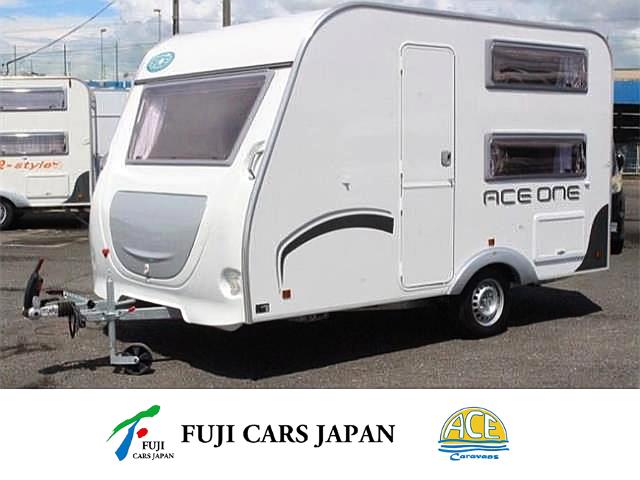 キャンピングカー トレーラー エースキャラバン エースワン330DL 新車 輸入車