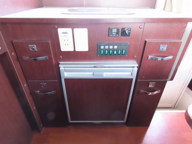 キャンピングカー キャブコン ｶﾑﾛｰﾄﾞ ﾅｯﾂRV ｸﾚｿﾝﾎﾞﾔｰｼﾞｭ