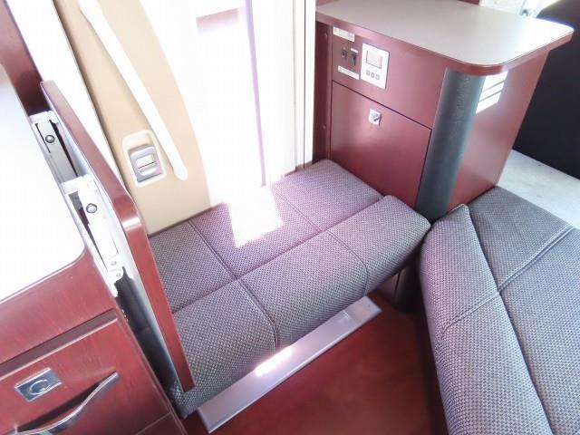 キャンピングカー キャブコン ｶﾑﾛｰﾄﾞ ﾅｯﾂRV ｸﾚｿﾝﾎﾞﾔｰｼﾞｭ