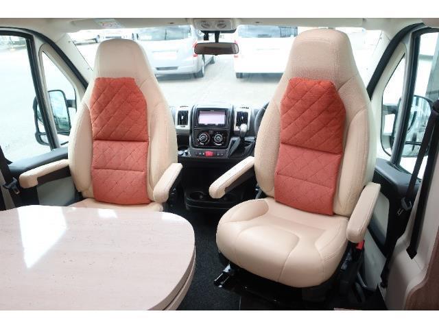 キャンピングカー キャブコン ﾃﾞｭｶﾄ ﾊﾞｰｽﾄﾅｰ ﾌﾞﾚﾋﾞｵ t605