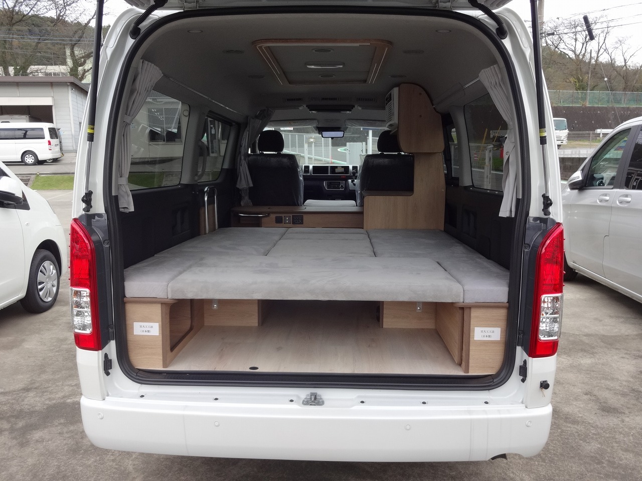 キャンピングカー バンコン ﾊｲｴｰｽ FOCS FIKA 新車展示車 ｵｰﾀﾞｰ受付中