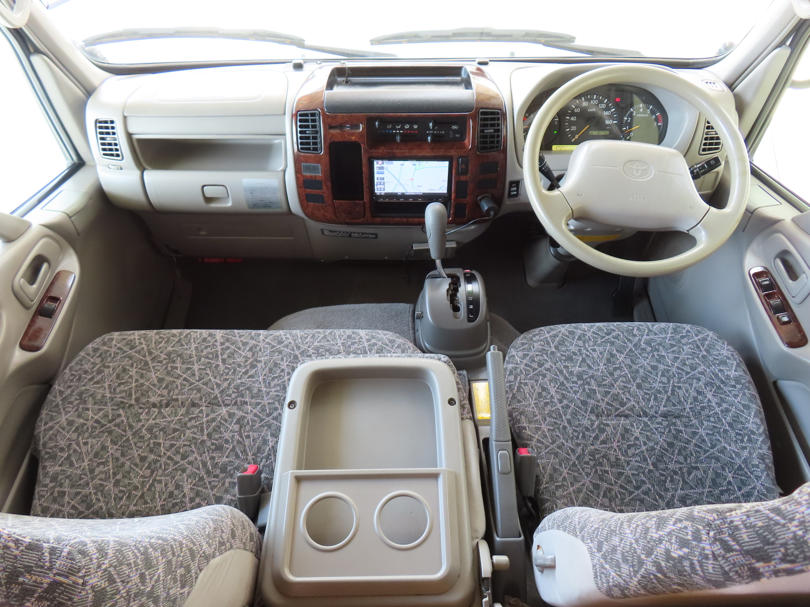 キャンピングカー キャブコン ｶﾑﾛｰﾄﾞ ﾊﾞﾝﾃｯｸ ｼﾞﾙ520 FFﾋｰﾀｰ