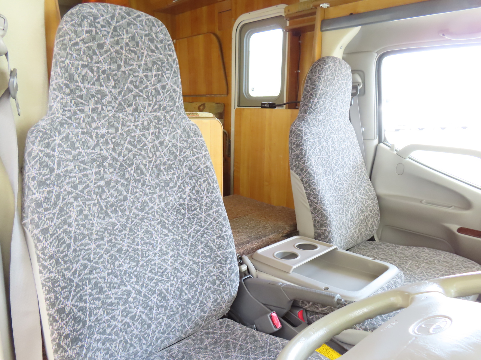 キャンピングカー キャブコン ｶﾑﾛｰﾄﾞ ﾊﾞﾝﾃｯｸ ｼﾞﾙ520 FFﾋｰﾀｰ