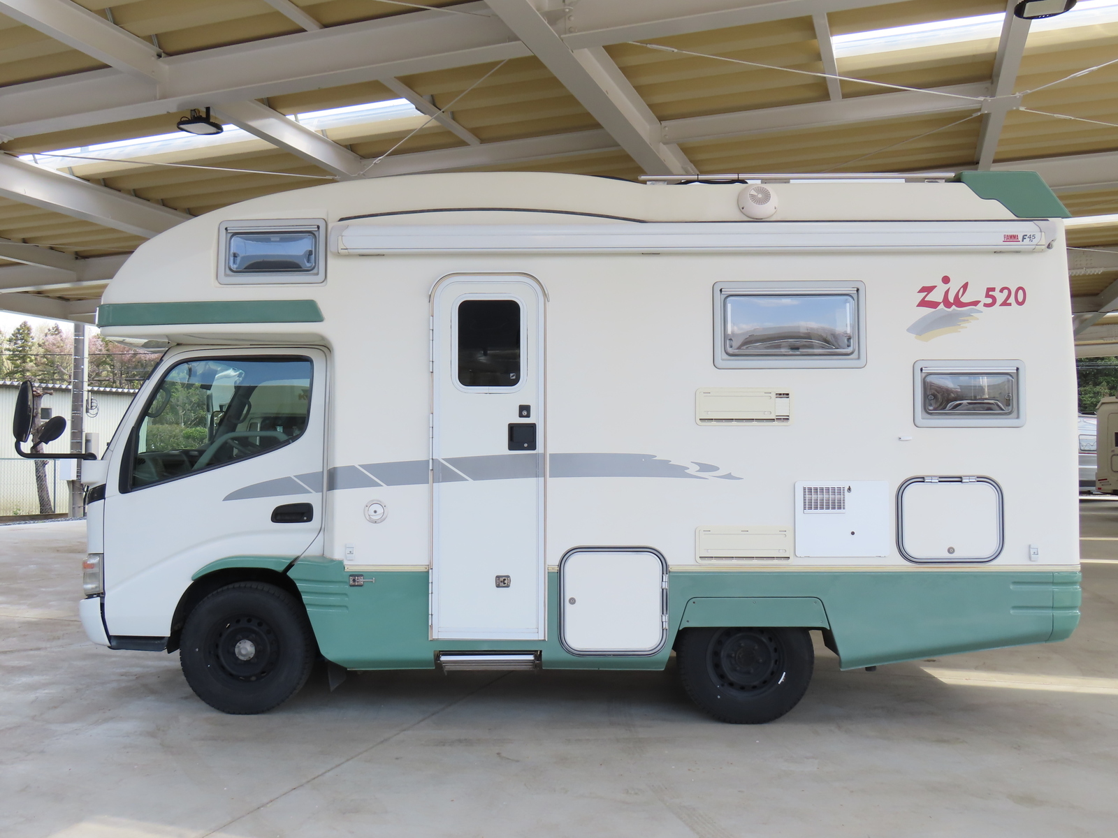 キャンピングカー キャブコン ｶﾑﾛｰﾄﾞ ﾊﾞﾝﾃｯｸ ｼﾞﾙ520 FFﾋｰﾀｰ