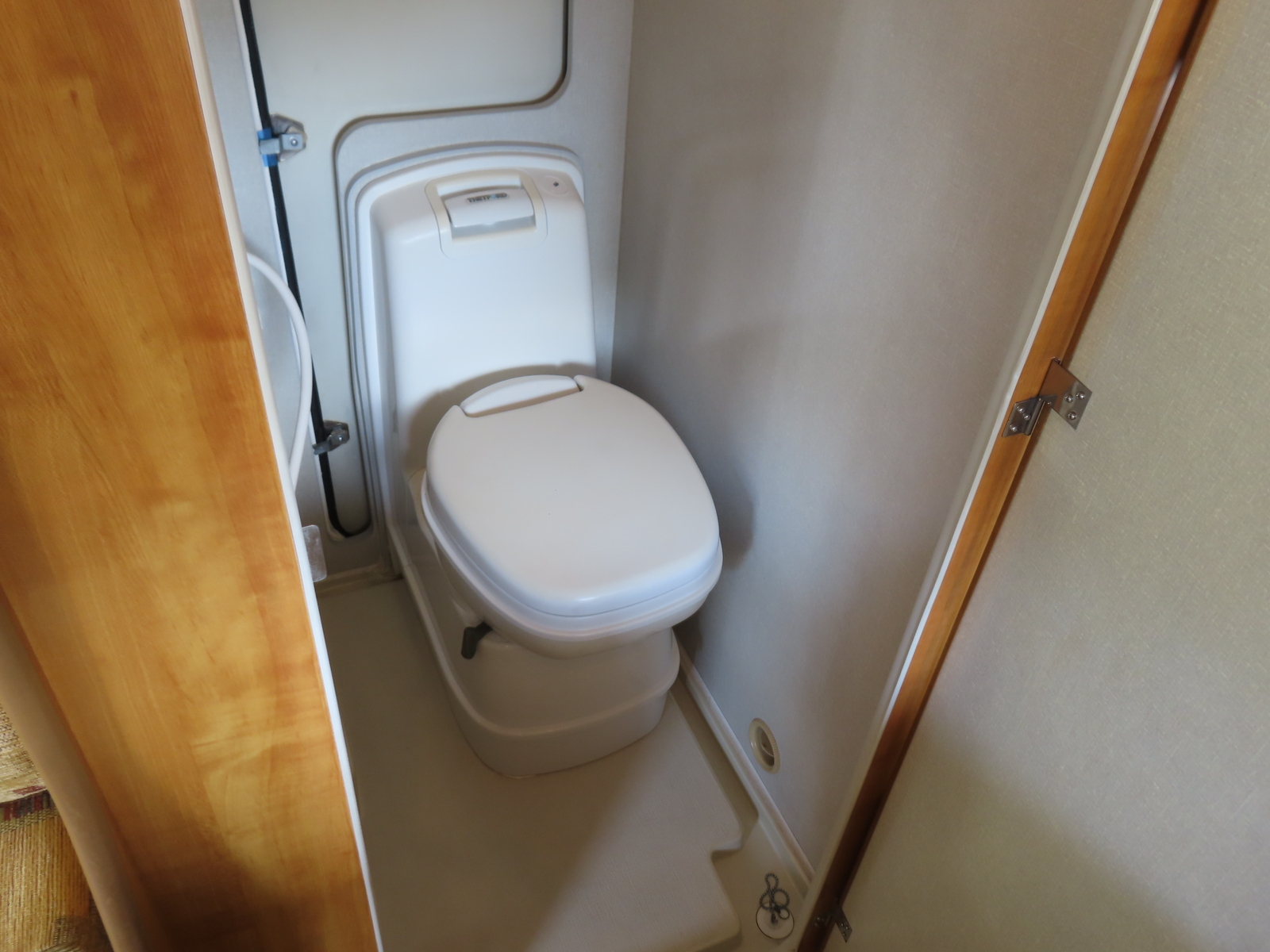 キャンピングカー キャブコン ｶﾑﾛｰﾄﾞ ﾊﾞﾝﾃｯｸ ｼﾞﾙ520 FFﾋｰﾀｰ