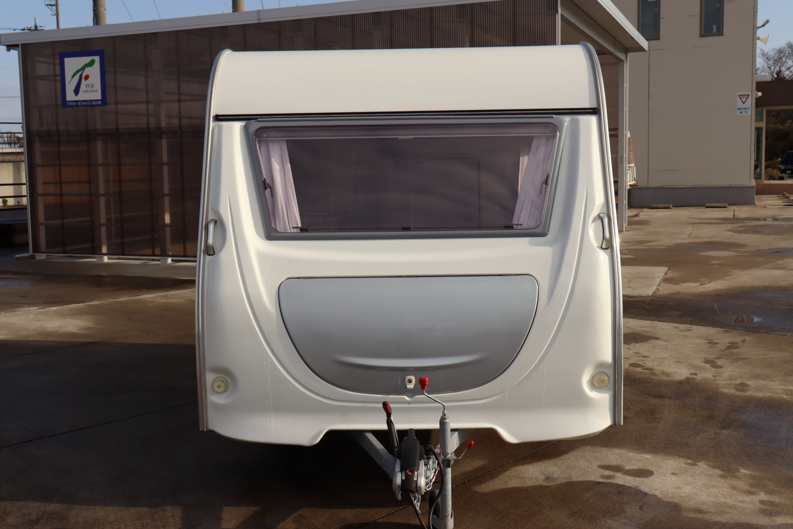 キャンピングカー トレーラー ｴｰｽｷｬﾗﾊﾞﾝ ｴｰｽ330ﾙｰﾑ 登録済未使用車