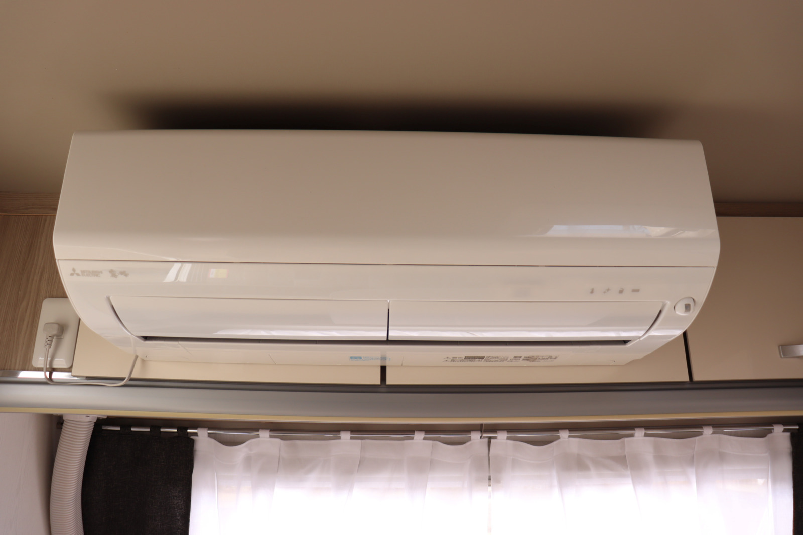 キャンピングカー トレーラー ｴｰｽｷｬﾗﾊﾞﾝ ｴｰｽ330ﾙｰﾑ 登録済未使用車