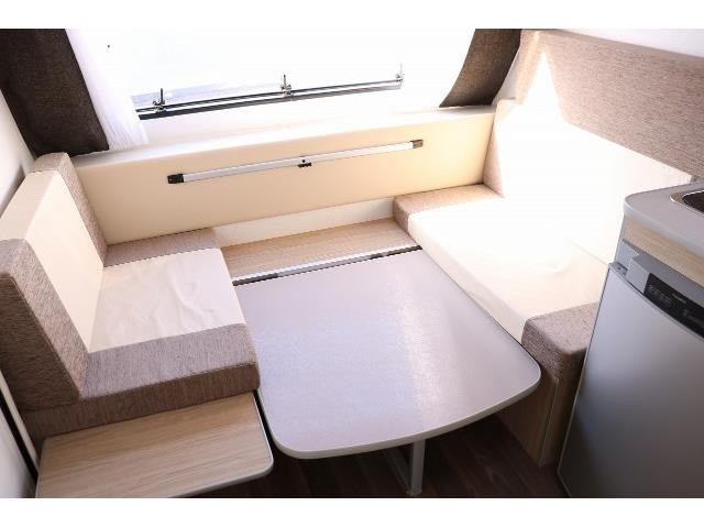 キャンピングカー トレーラー ｴｰｽﾜﾝ330ﾙｰﾑ 牽引免許不要 新車即納